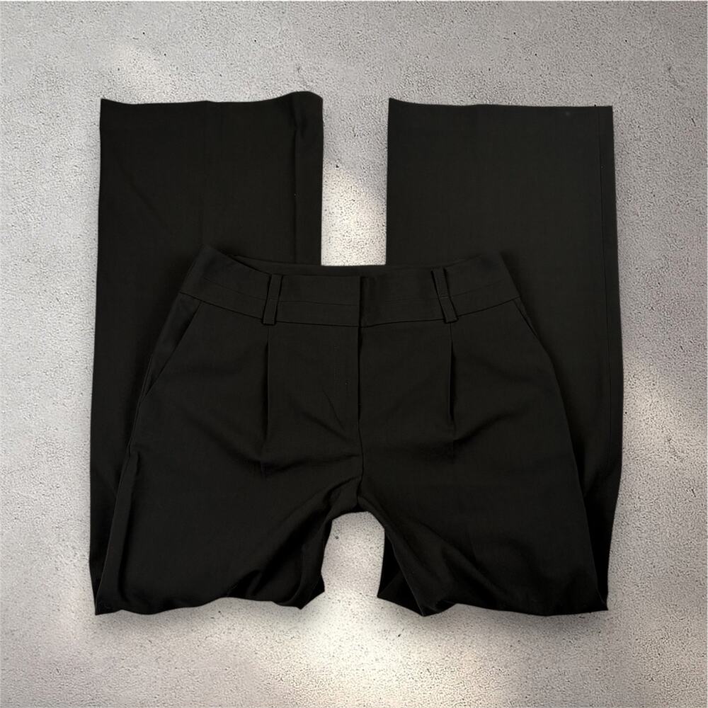 NWT Ann Taylor Signature Fit Flared Pants Women's 8 Black Mid Rise Quiet Luxury